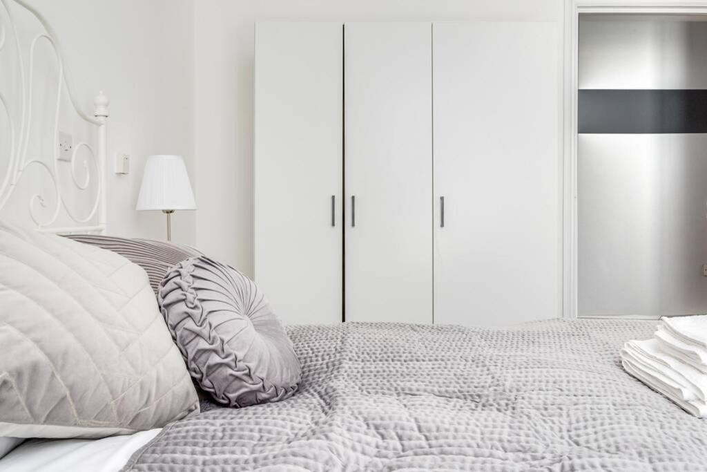 Luxury 2Bed Spacious Apartment- City Centre- Free Parking Birmingham Kültér fotó
